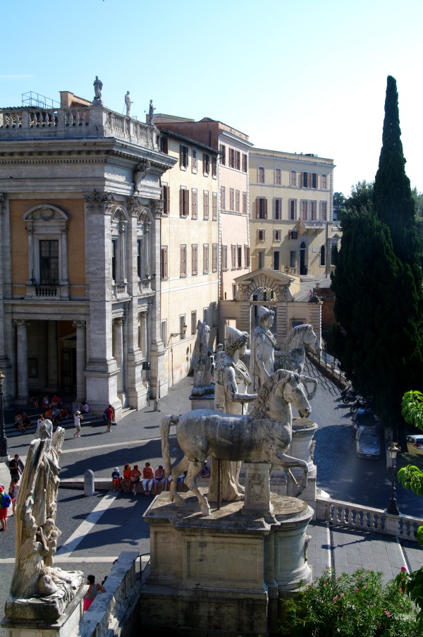 Piazza del Campidoglio, uma das obrasprimas de Michelangelo Roma Pra