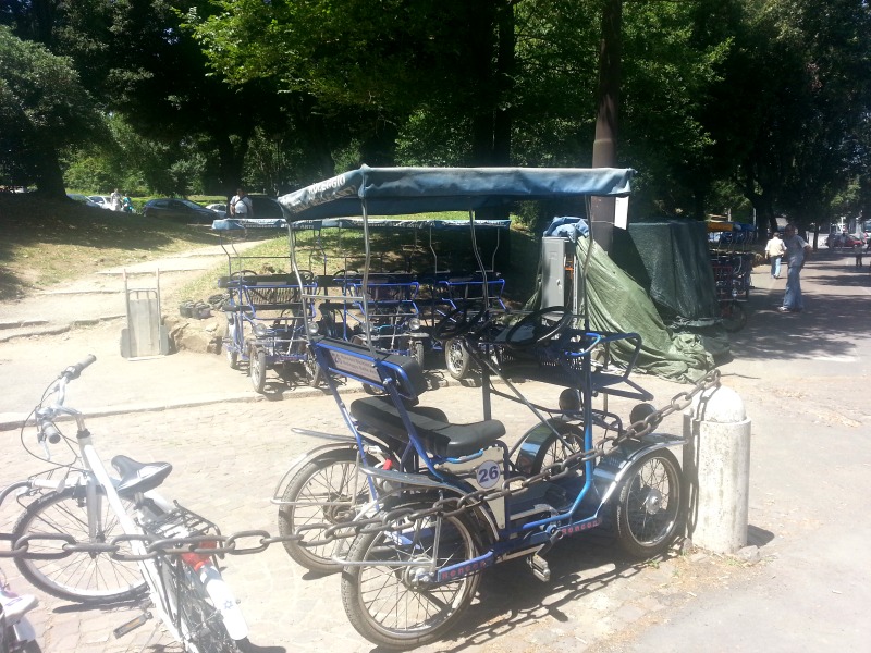 pedalando-na-villa-borghese